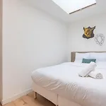 Lumineux Avec Rooftop Et Garage Privé.